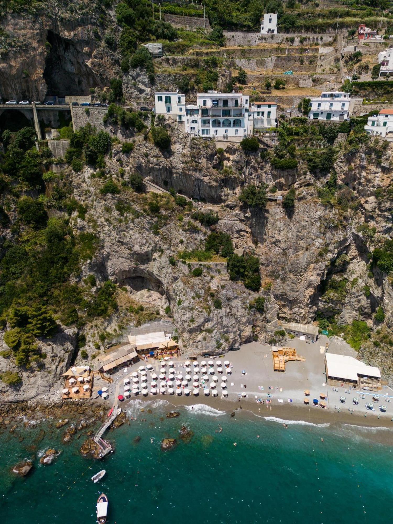 Bed and Breakfast La Dimora Del Maestro Amalfi Exterior foto